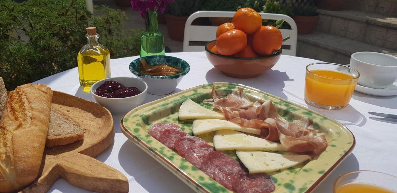Bed & Breakfast Danzantes Fuente-Tojar